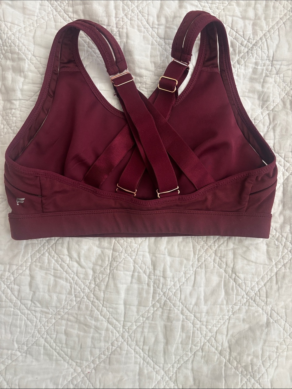Fabletics All Day Every Day Strappy Sports Bra Burgundy Wine Cross Back Size M